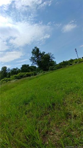 20 Oliver Rd, Enfield, CT 06082